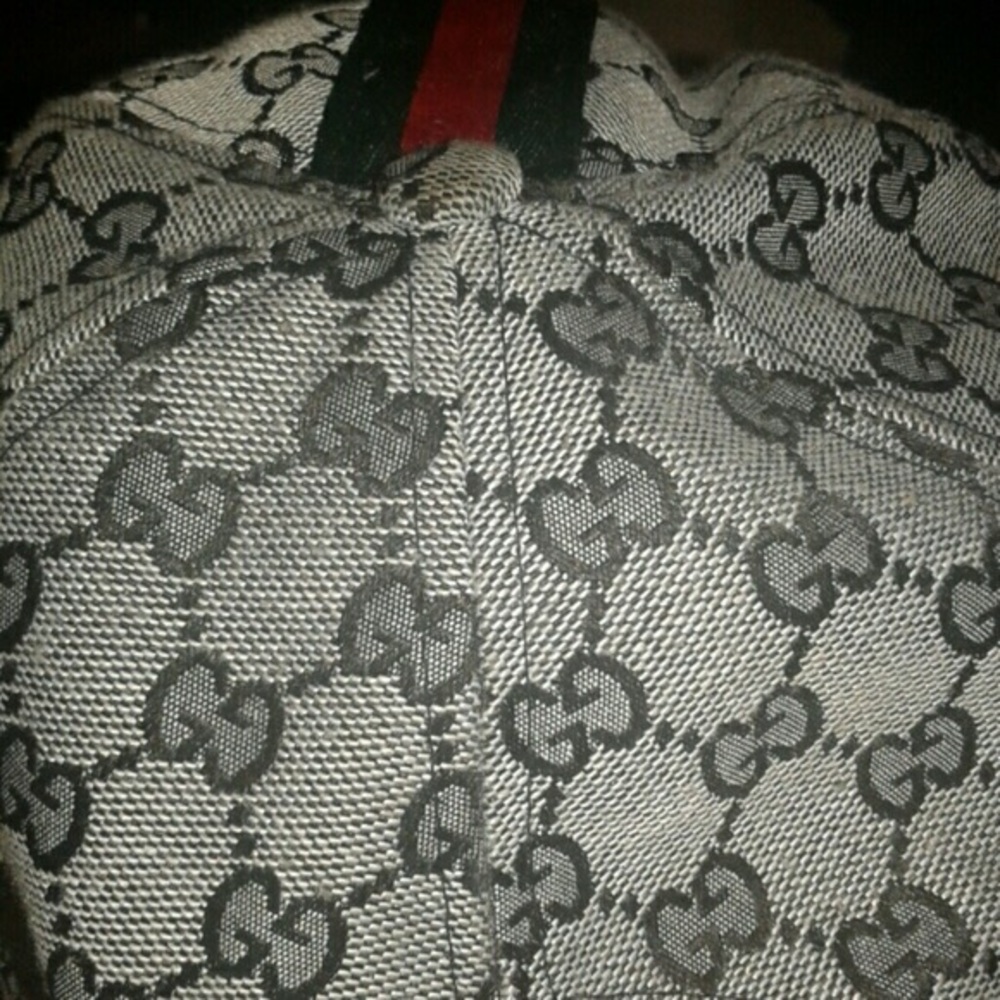 Gucci hat - Picture 2 of 2